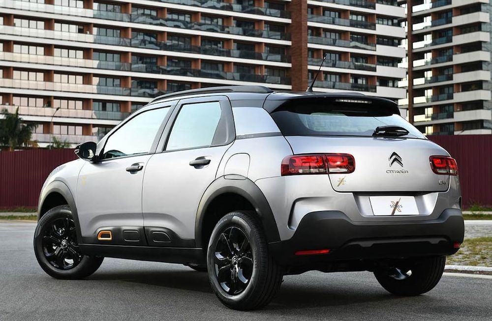 Qué puede hacer el gobierno para bajar el precio de los autos