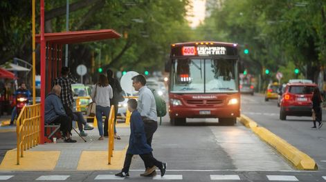 Metrobus: ordena la movilidad de los usuarios del transporte público - Por Erica Pulido