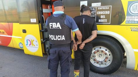 Los Andes | El turista italiano fue detenido cuando intentaba llegar a Misiones. | Foto: Ministerio de Seguridad y Justicia.