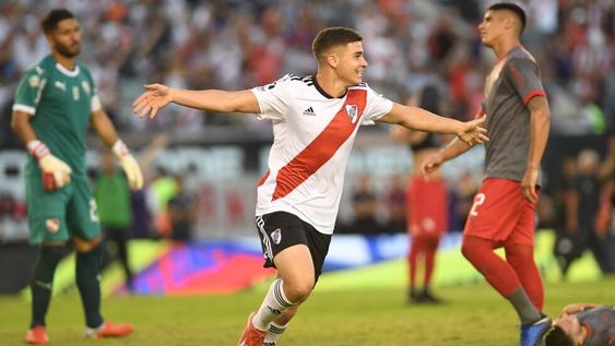 River goleó a Independiente y se acerca a la Copa Libertadores 2020