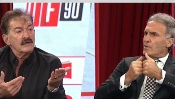 Los campeones del mundo en 1978 y 1986 se dijeron de todo en vivo.
