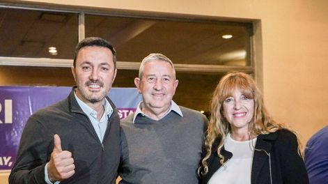 Los Andes | Luis Petri, Julio Cobos y Patricia Giménez en el cierre de campaña en San Rafael.