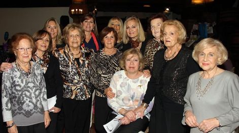 Tarde de bingo por los más chicos