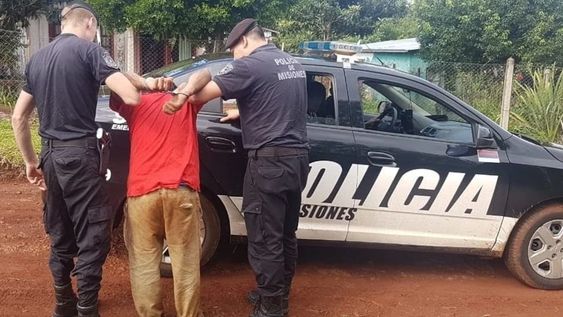Un hombre de 74 años fue condenado a 12 años de prisión por defender a su hijo.