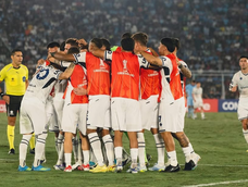 Los dirigidos por Alfredo Berti en Santa Cruz de la Sierra sumaron un triunfazo y quedaron como uno de los mejores primeros de la Copa Libertadores. Los dirigidos por Alfredo Berti en Santa Cruz de la Sierra sumaron un triunfazo y quedaron como uno de los mejores primeros de la Copa Libertadores.