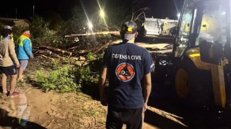 Feroz tormenta causó graves daños en Santa Rosa. (Gentileza Enzo González)