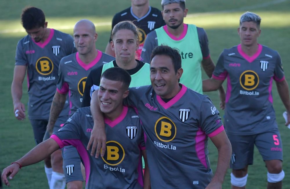 El próximo lunes, el Lobo jugará ante Atlanta desde las 14 en el Víctor Legrotaglie. / Orlando Pelichotti (Los Andes).