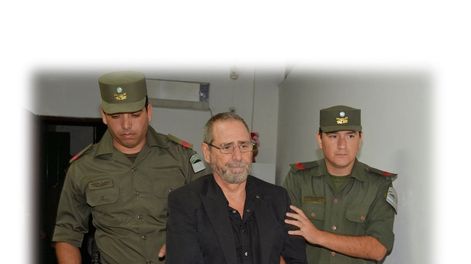 Los conspiradores de siempre - Por Carlos Salvador La Rosa