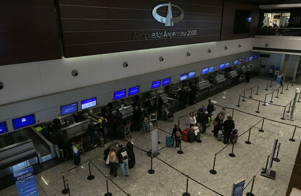 El aeropuerto El Plumerillo fue el quinto que recibió mayor cantidad de pasajeros de cabotaje en diciembre de 2023. Foto: Orlando Pelichotti / Los Andes