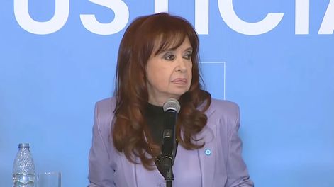 Cristina Kirchner en la sede del PJ Nacional