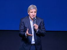 Luis Caputo admitió que por los combustibles la inflación de marzo subirá al 3%. Luis Caputo admitió que por los combustibles la inflación de marzo subirá al 3%.