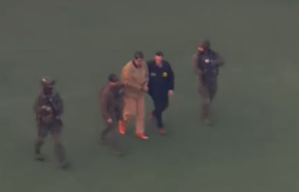 Nicolás Maduro, detenido en Estados Unidos por cargos de narcoterrorismo. Traslado a los tribunales de Nueva York.Nicolás Maduro, detenido en Estados Unidos por cargos de narcoterrorismo. Traslado a los tribunales de Nueva York.