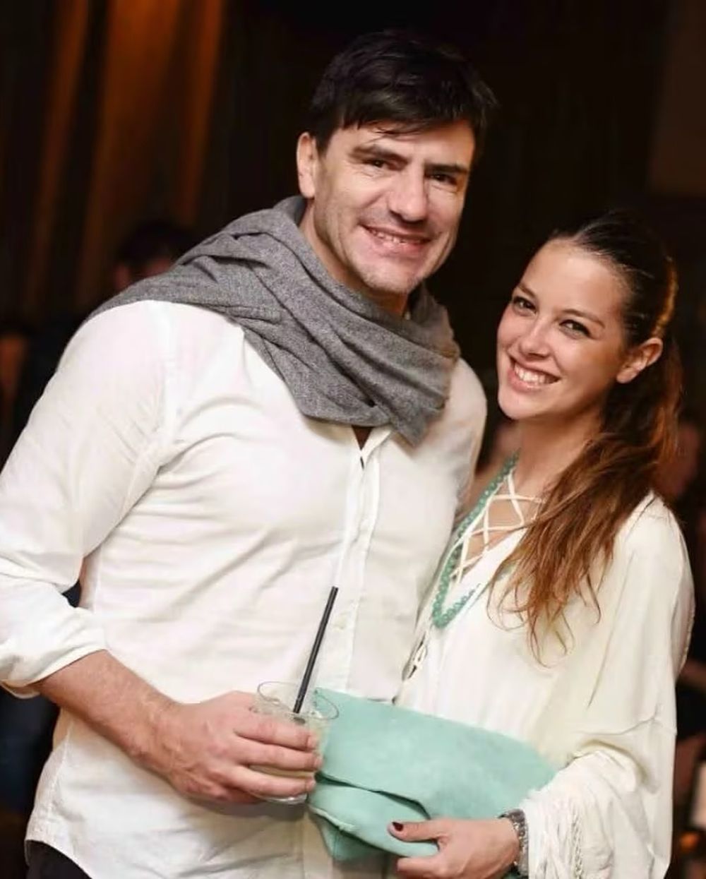 El exmarido de Pampita le ganó una demanday rehizo su vida. 