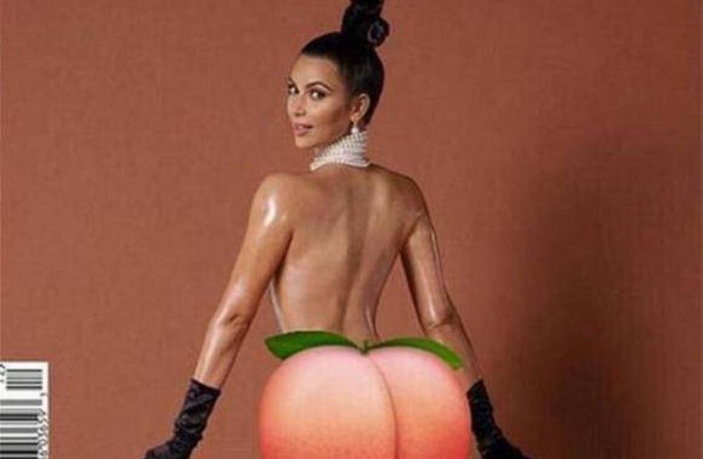 Kim Kardashian mostró su cola y generó una ola de bromas