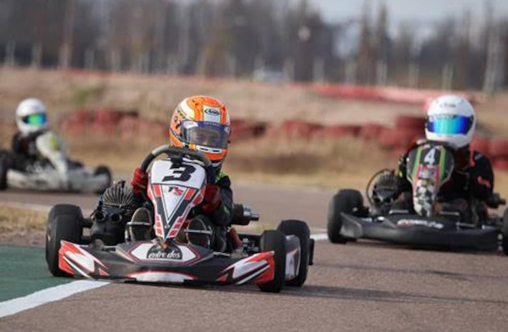 Estrena un nuevo circuito en el kartódromo de San Martín
