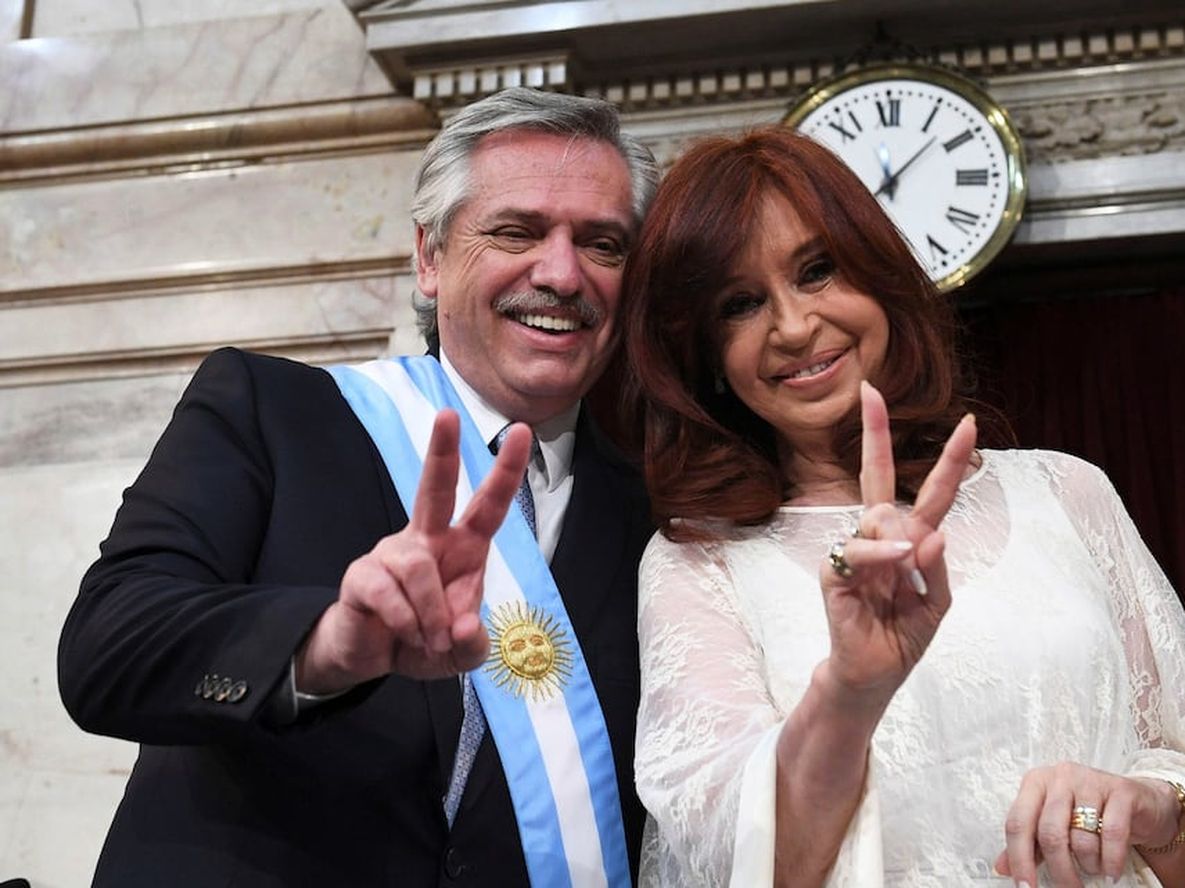 El fracaso de gestión de Alberto Fernández y la eficiencia para la impunidad de Cristina son el desafío bifronte, para decirlo en dialecto opositor. / Gentileza