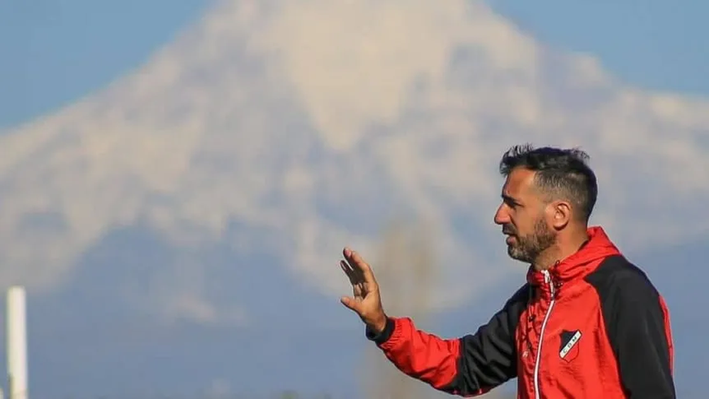 El entrenador alcanzó su cuarto triunfo al frente de Deportivo Maipú desde su llegada y acumula seis partidos sin conocer la derrota.