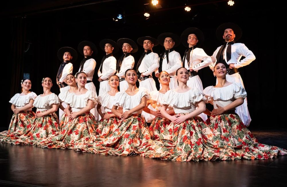 El Ballet Folclórico Municipal cumple 54 años