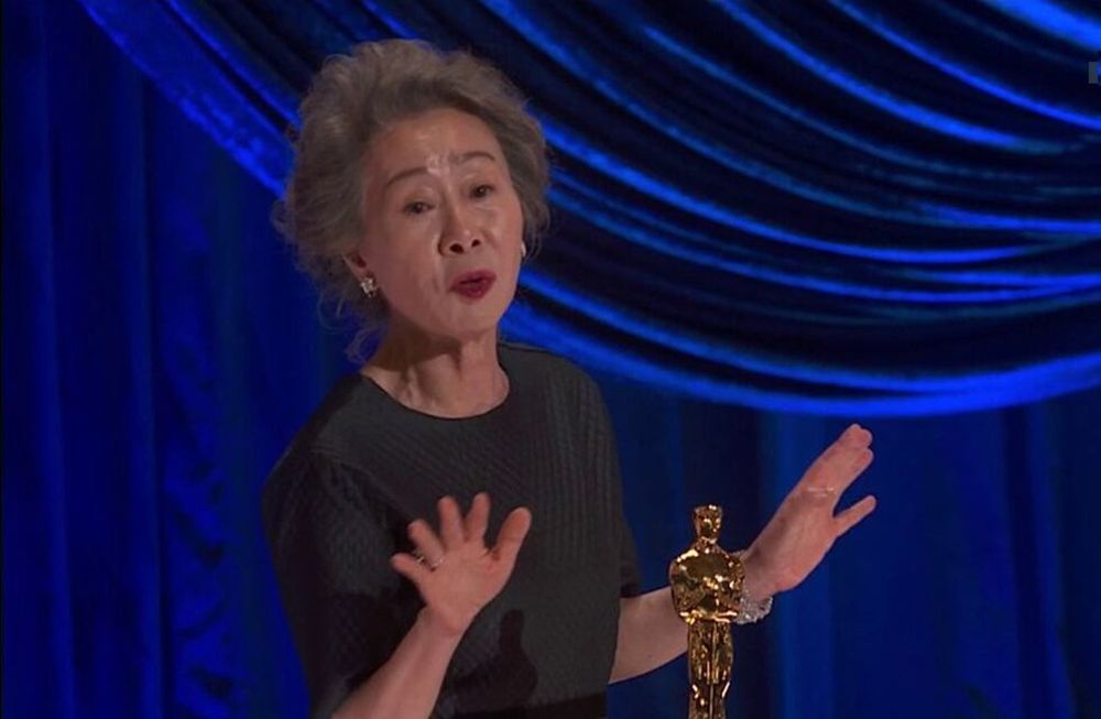 Por primera vez, una actriz asiática gana el premio a Mejor Actriz de Reparto en los Oscar