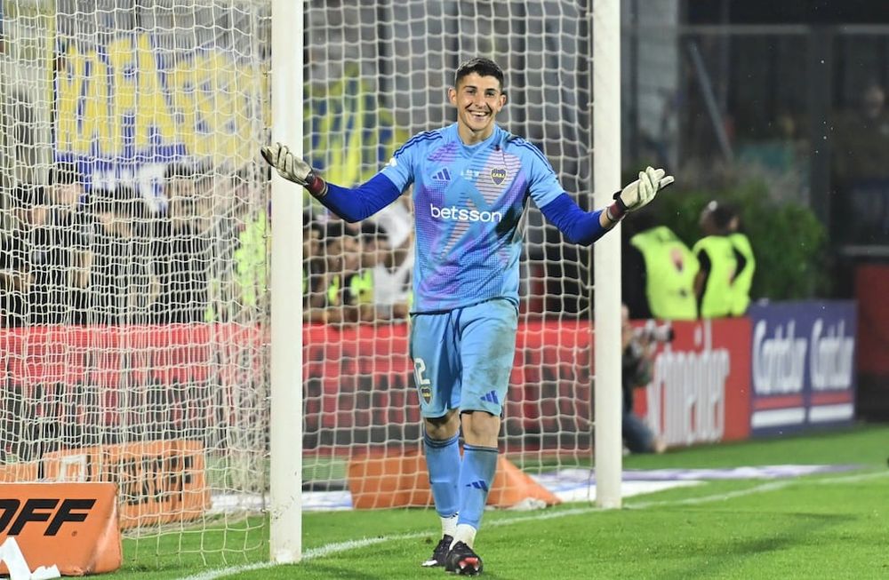 El arquero de Boca fue el héroe de la jornada, atajando 4 penales de 5 en la definción desde los 12 pasos. / Gentileza.