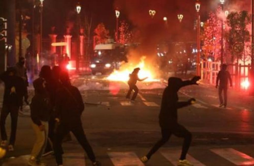 Protestas y violencia en París