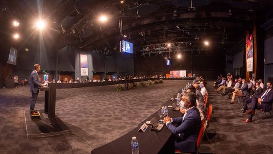Sin consenso. El gobernador, Rodolfo Suárez, necesita el apoyo de los empresarios para abrir el debate en la Legislatura. Foto: Gentileza Gobierno de Mendoza.