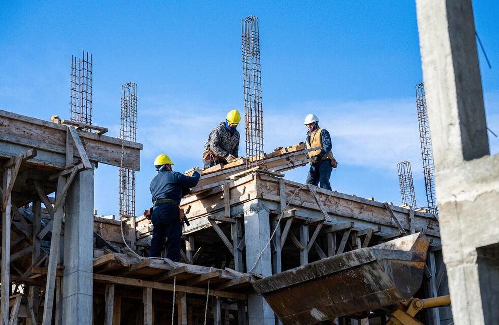 La construcción de emprendimientos de gran escala estuvo limitado en 2023, pero los pequeños proyectos de remodelación y ampliación sostuvieron la obra privada.