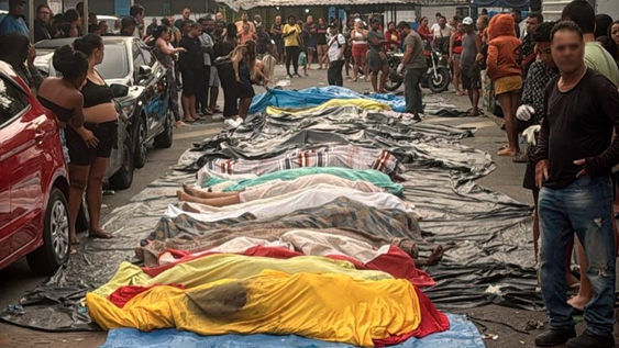 Cuerpos tendidos en Río de Janeiro, Brasil.