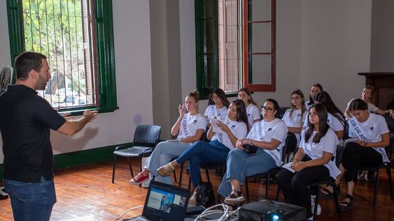 Anotate y sé la próxima reina de la Vendimia de la Ciudad 2024