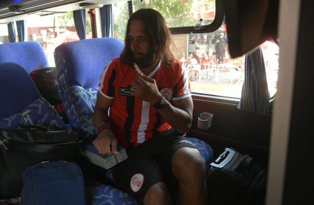 Se terminó el ciclo de Martín Astudillo al frente de Huracán Las Heras. Foto: Orlando Pelichotti  / Los Andes
