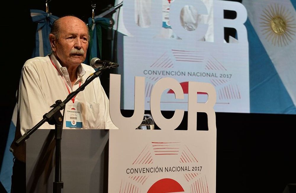 La Convención Nacional de la UCR avaló el proyecto de despenalización del aborto