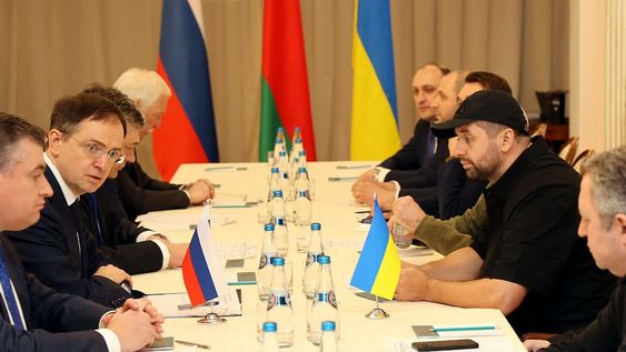 Ucrania y Rusia se reunieron en un palacio bielorruso - Gentileza