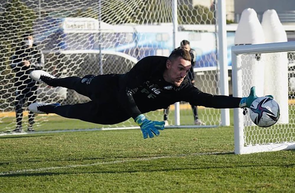 El arquero de la selección Argentina Franco Armani no pudo viajar a Colombia por seguir dando positivo para COVID-19