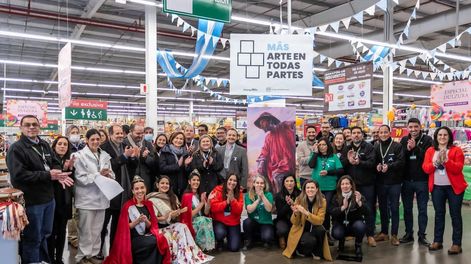 El Grupo De Narvaez, GDN Argentina (compañía controlante de las marcas Híper ChangoMâs y ChangoMâs) y la Asociación Amigos del Museo Nacional de Bellas Artes, presentan: “Mâs arte en todas partes”,