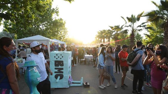 Los estudiantes de 4to y 5to año de la secundaria tuvieron la oportunidad de realizar nuevamente los tradicionales kioscos. Foto: Marcelo Rolland / Los Andes