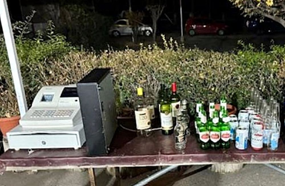 Alcohol y la caja registradora, el botín de dos mendocinos que intentaron robar en Chile (Gentileza / Diario Los Andes Online)