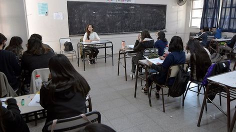 El principal objetivo de la disposición es “optimizar la prestación del servicio educativo, informó la DGE. Foto: Orlando Pelichotti / Los Andes