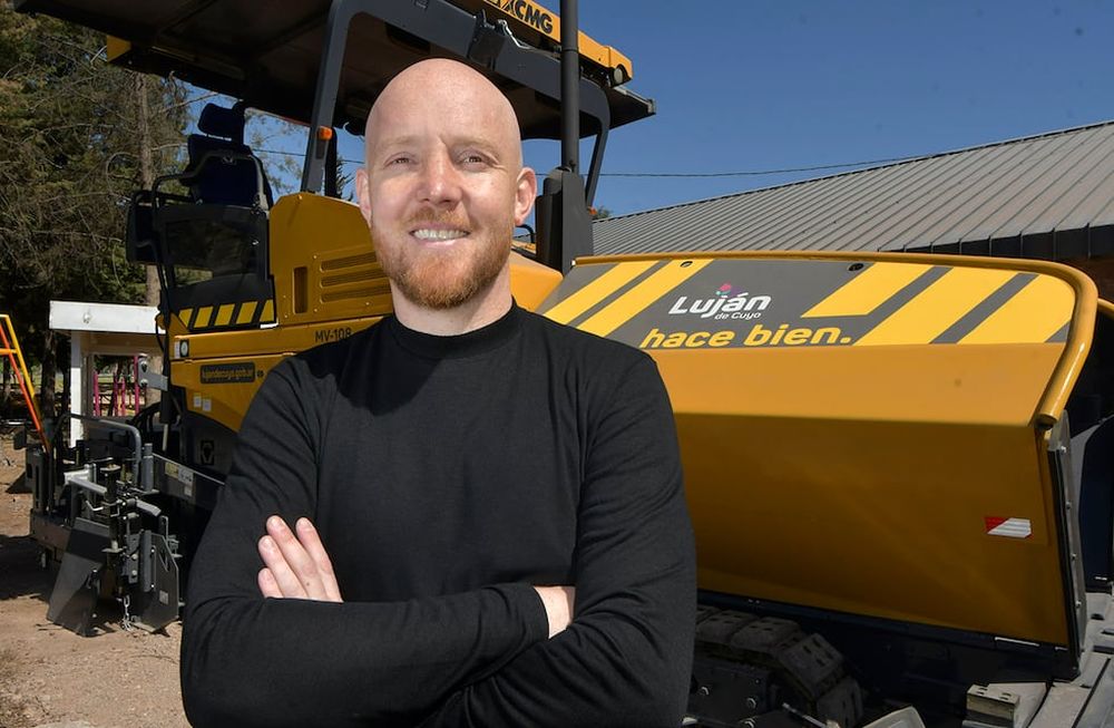 "Tenemos que lograr que el conocimiento de la&nbsp;miner&iacute;a sea transversal, que todos tengamos&nbsp;alg&uacute;n grado de entendimiento para una defensa f&eacute;rrea de la tierra y hacer lo que corresponde&rdquo;. Esteban Allasino, intendente de Luj&aacute;n de Cuyo