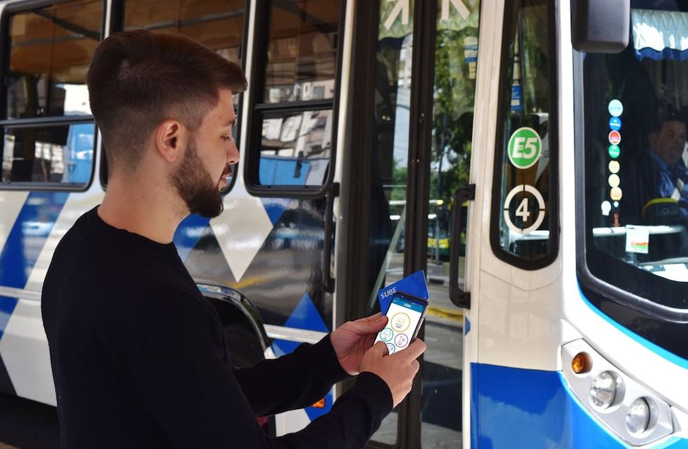 Cómo cargar y acreditar la SUBE desde el celular y pagar un 70% menos en 5 pasos