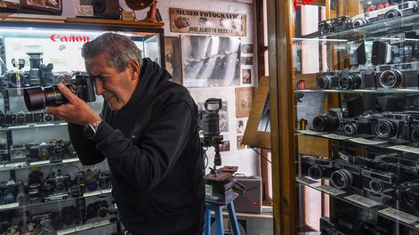 El museo de las cámaras. Cada una es un pedacito de la cultura fotográfica a nivel mundial dice José Vicente.