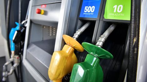 La suba de combustibles se posterga para junio. Foto: Archivo