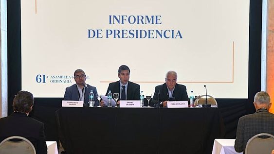Daniel Dessein, presidente de la Asociación de Entidades Periodísticas Argentinas (Adepa) presentó su informe de gestión al comienzo de las deliberaciones de la 61ª Asamblea General de la entidad.
