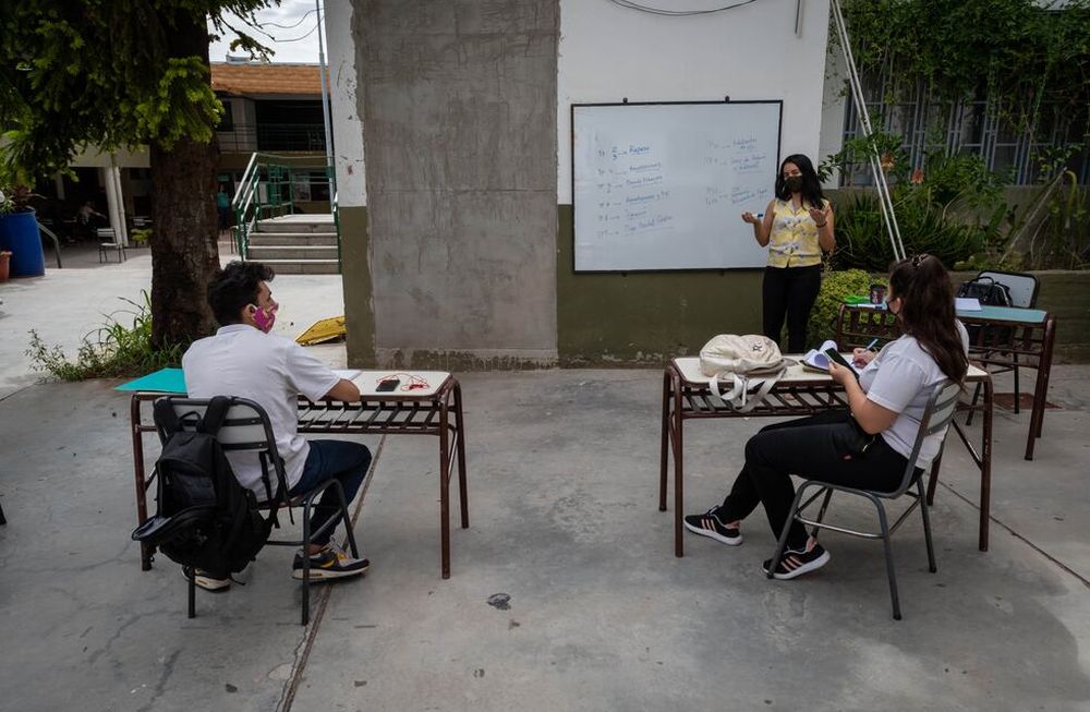 La presencialidad en las escuelas se ha vuelto el tema de debate este enero. Ignacio Blanco / Los Andes