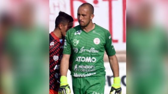 Gómez: el de las manos mágicas