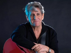 roque narvaja viene a mendoza con su musica inolvidable y ofrecera un show a pura nostalgia