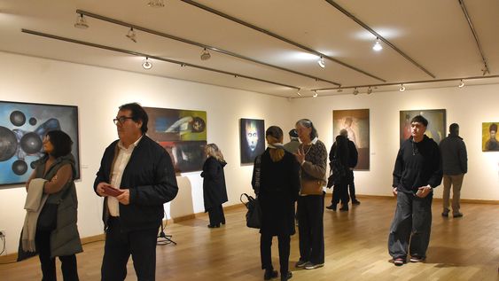 Identidades inestables, muestra del artista David Acevedo