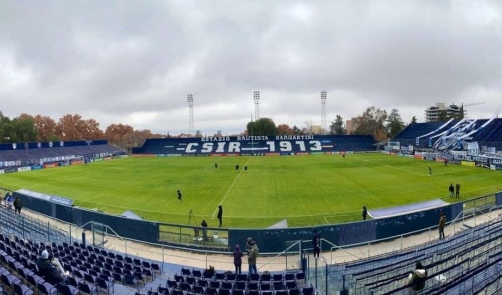 Daniel Vila, presidente de Independiente Rivadavia, aseguró que el Azul del Parque jugará en su estadio y no en el Malvinas Argentinas.&nbsp;