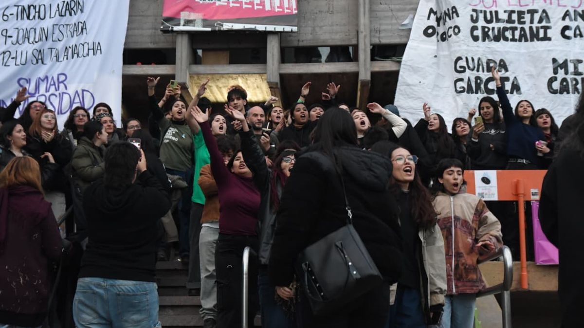 Tras los incidentes en la UNCuyo, el radicalismo s