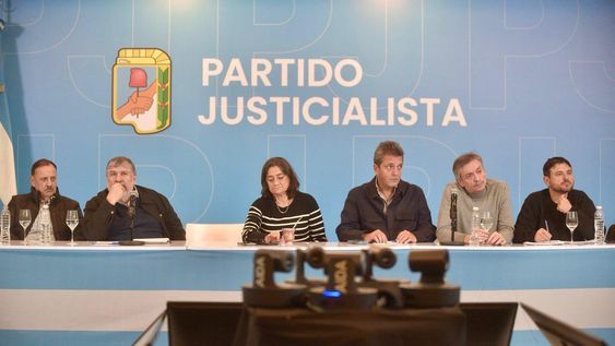 El PJ delineó su estrategia en el Consejo Nacional tras la condena contra Cristina Kirchner
