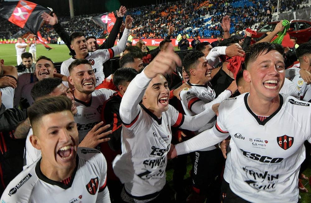 Club Altético Patronato se consagró campeón de la Copa Argentina y jugará la Copa Libertadores.Foto: Orlando Pelichotti